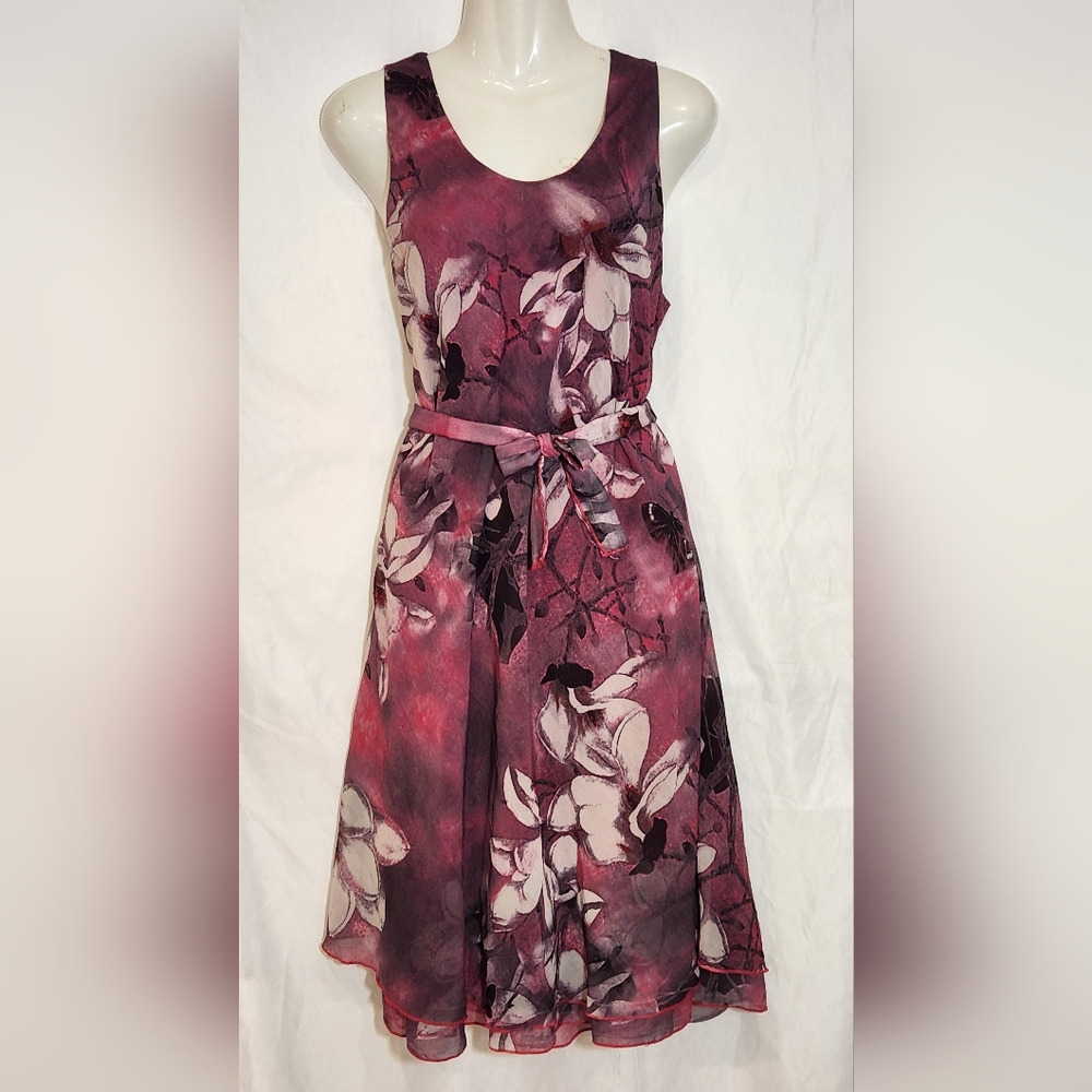 Floral Sleeveless Dress - Pink and White